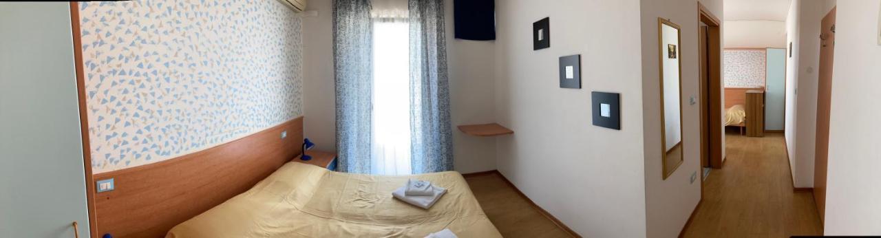 Albergo Al Sole กราโด ภายนอก รูปภาพ