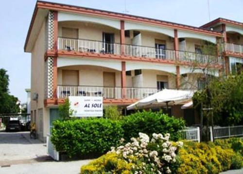 Albergo Al Sole กราโด ภายนอก รูปภาพ